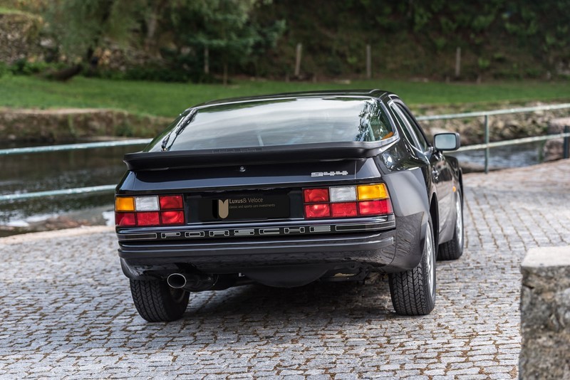 1988 Porsche 944 2.5 4700Kms!